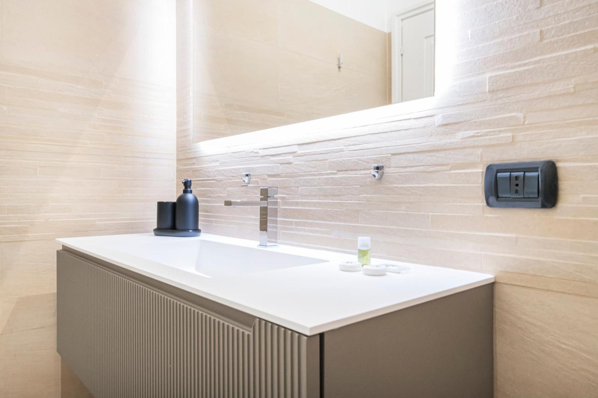 Easylife - Magnificent Splendid Apt Sant'Ambrogio Milano Exterior foto